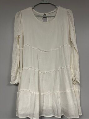 R. Vioimos Bohemian Tiered / Ruffled White Fully Lined Long Sleeve Blouse. XL